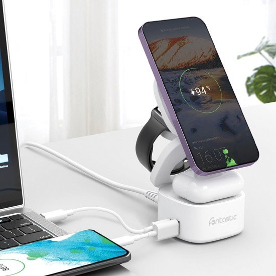 Wireless charging station Qumag GaN technology 65W Compact design, All-In-One, FC, PD, PPS, white
